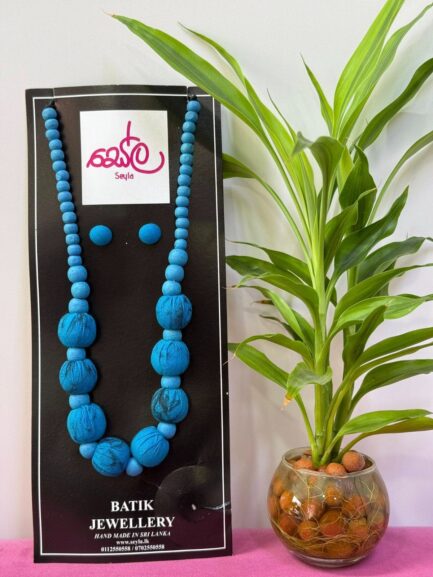 Blue and Black Colored Batik Necklace BJ049